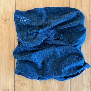Beyond Yoga Blue Neck Gaiter